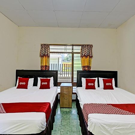 Oyo 90443 Hotel New Kartika In Cilopadang Extérieur photo