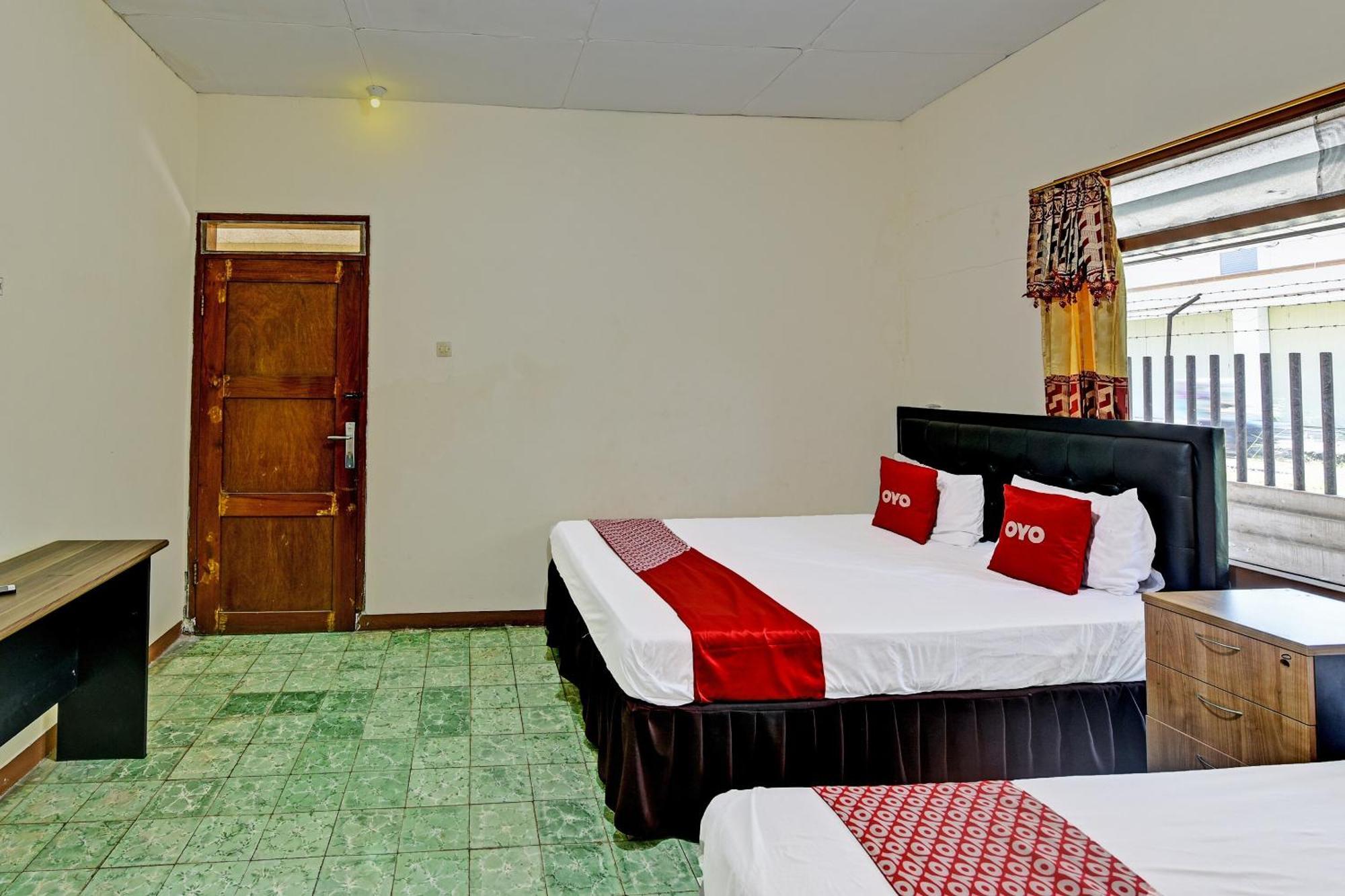 Oyo 90443 Hotel New Kartika In Cilopadang Extérieur photo